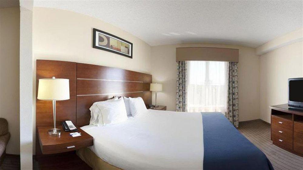Holiday Inn Express & Suites - Dallas Park Central Northeast By Ihg Extérieur photo
