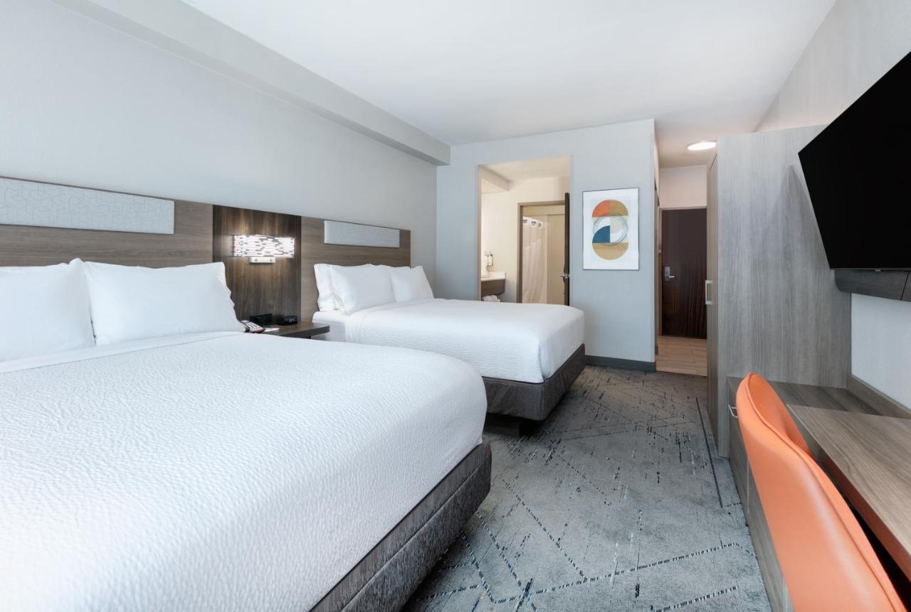 Holiday Inn Express & Suites - Dallas Park Central Northeast By Ihg Extérieur photo